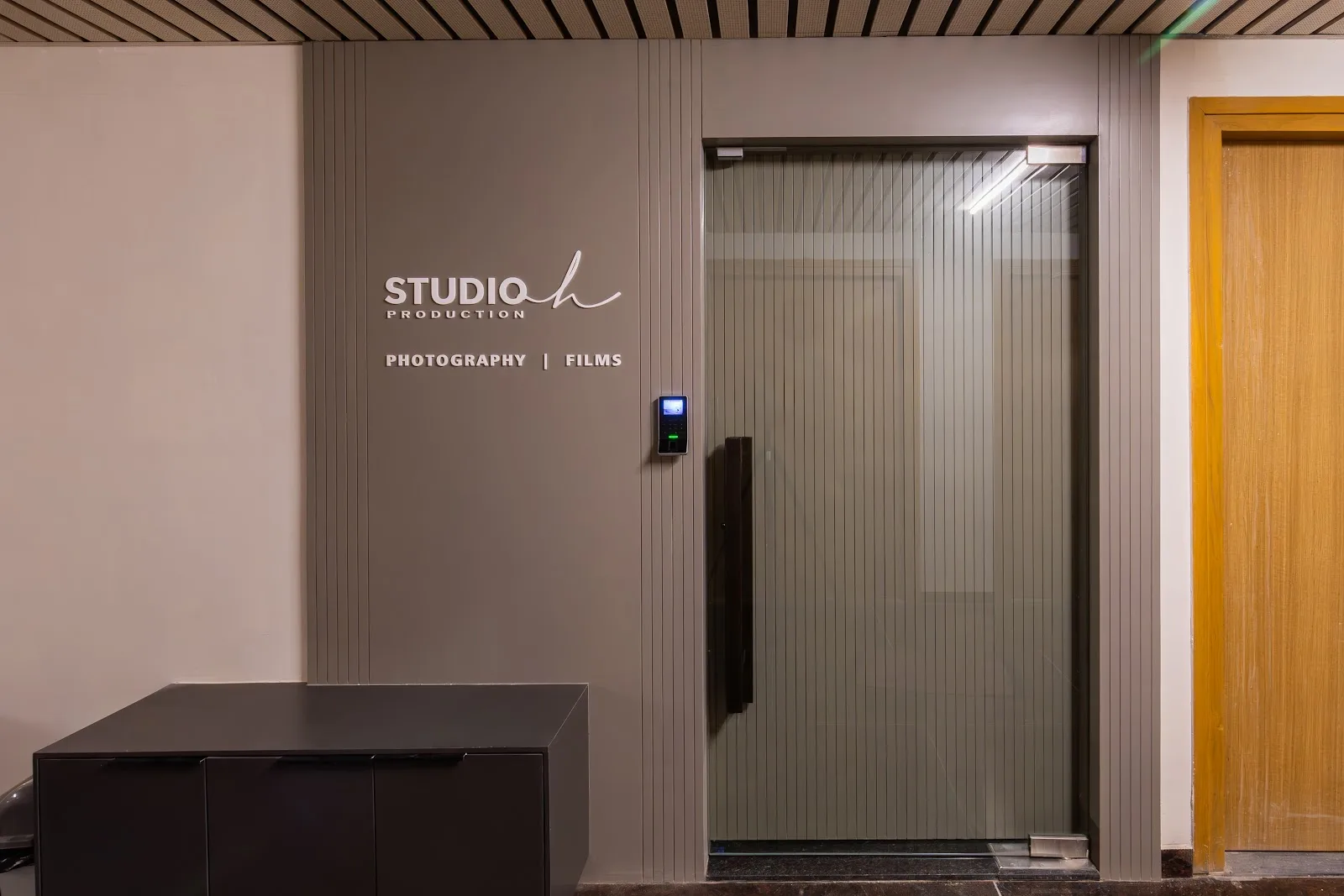 STUDIO H PRODUCTION