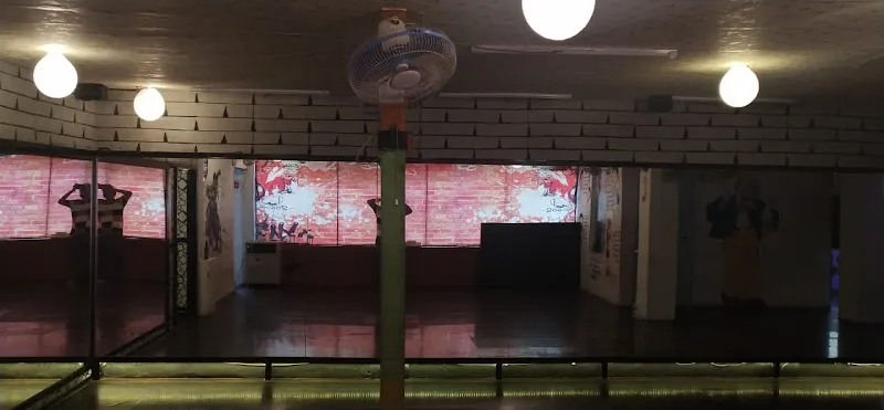 Tazy Dance studio