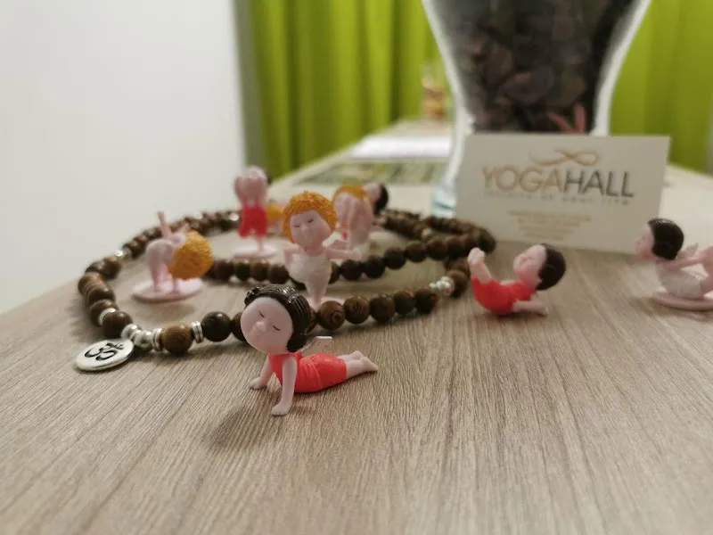 Студия йоги YogaHall