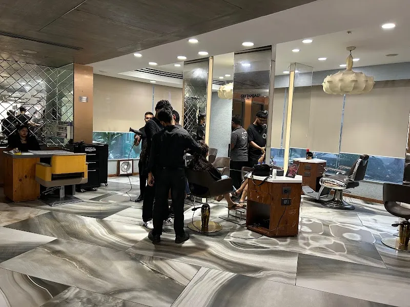 Geetanjali Salon - Defence Colony, New Delhi