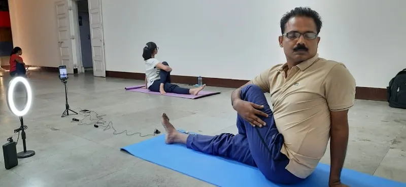 Yoga Siddhi class