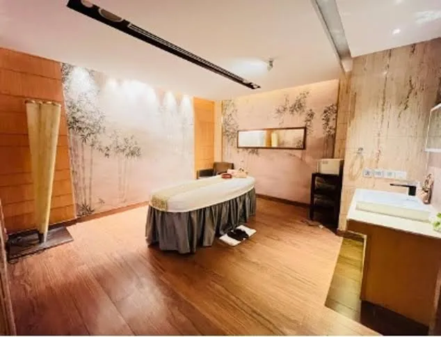 Glitz Spa-Top SPA in Noida | Luxury SPA in Noida Sec 18 | Full Body Massage in Noida 18 | Thai Massage in Noida18