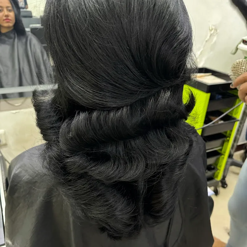 HS Hair Studio