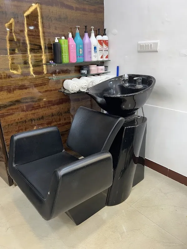 HS Hair Studio