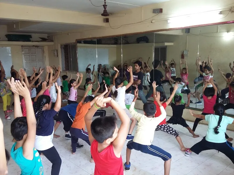 OM DANCE ACADEMY