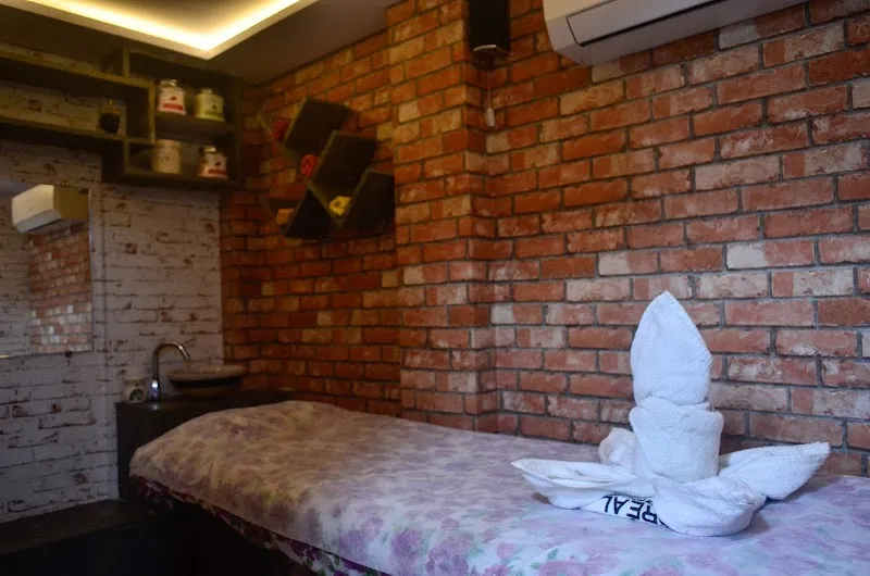 N&Y Unisex Salon