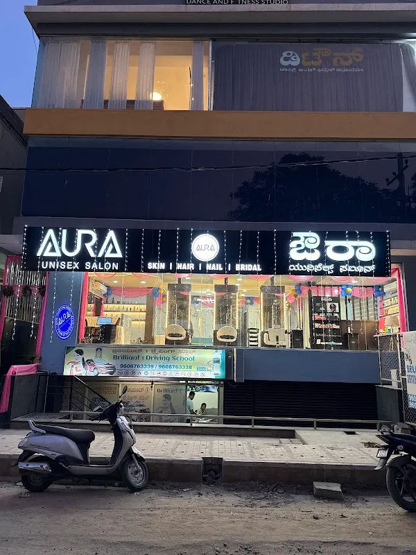 Aura Unisex Salon