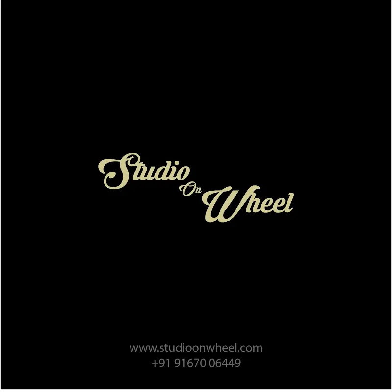 Studio On Wheel