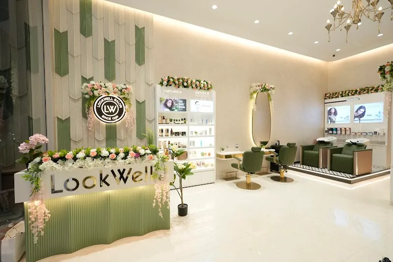LookWell Salon Titwala