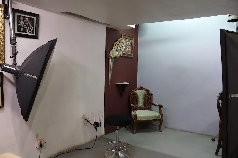 Bombay Photo Studio
