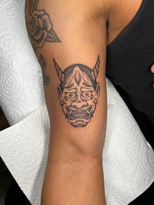 TATTOO STUDIO FRIENDSHIP AMSTERDAM
