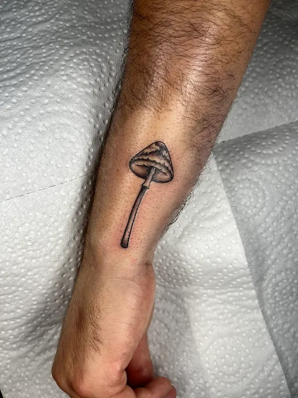 TATTOO STUDIO FRIENDSHIP AMSTERDAM