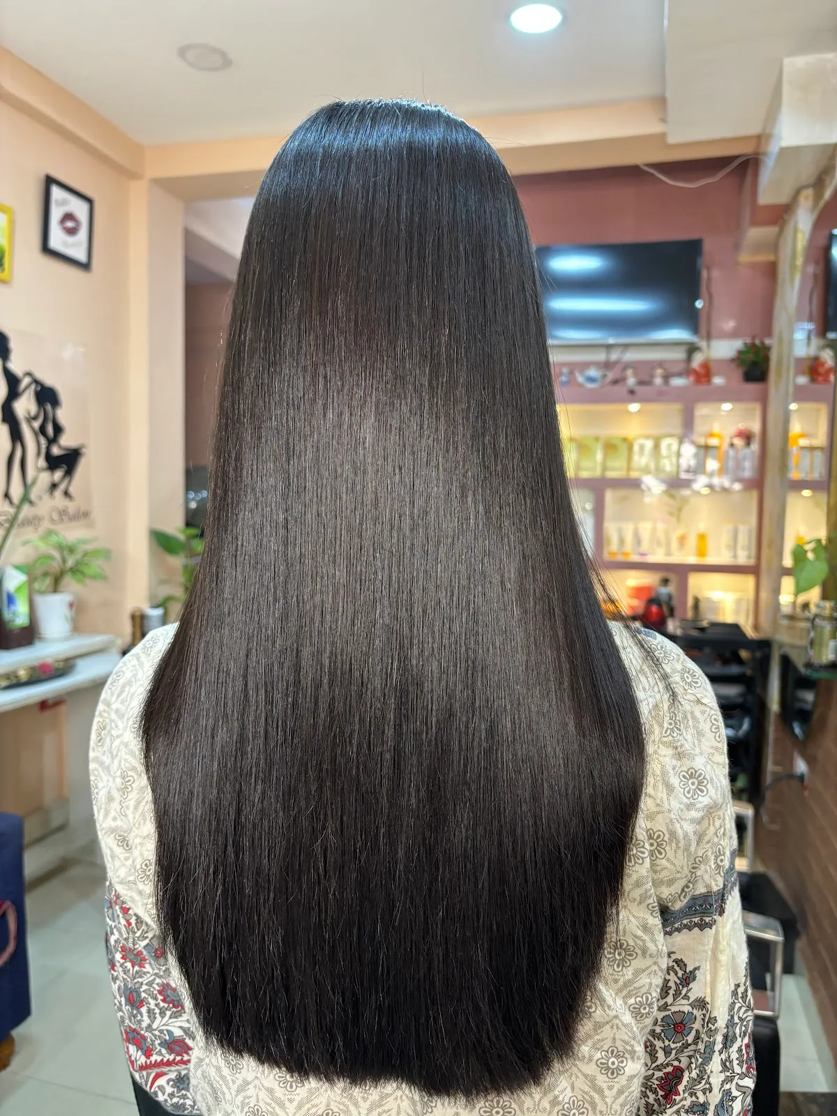 Lee Highlights Ladies Salon