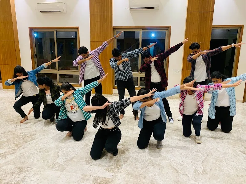 Dancing Era