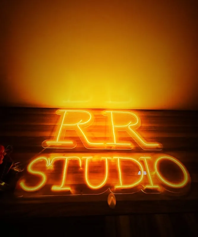 R R Studio