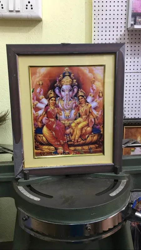 SRI LAKSHMI PHOTO FRAME WORKS & PHOTO STUDIO