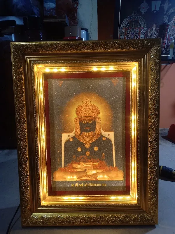 SRI LAKSHMI PHOTO FRAME WORKS & PHOTO STUDIO