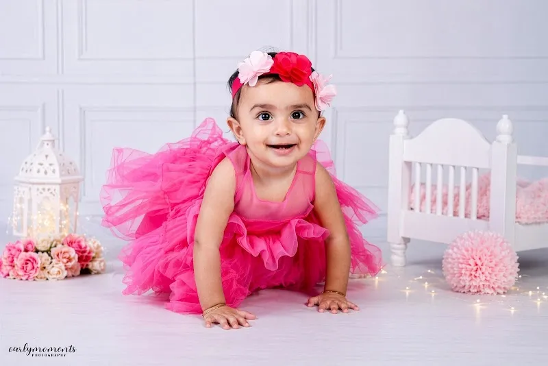 Poonam Studio & earlymoments photography