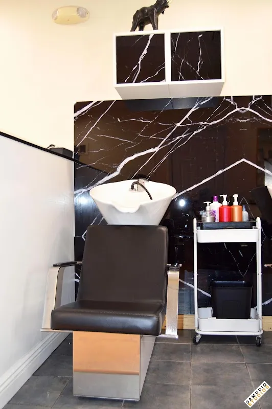 Sofi's Salon