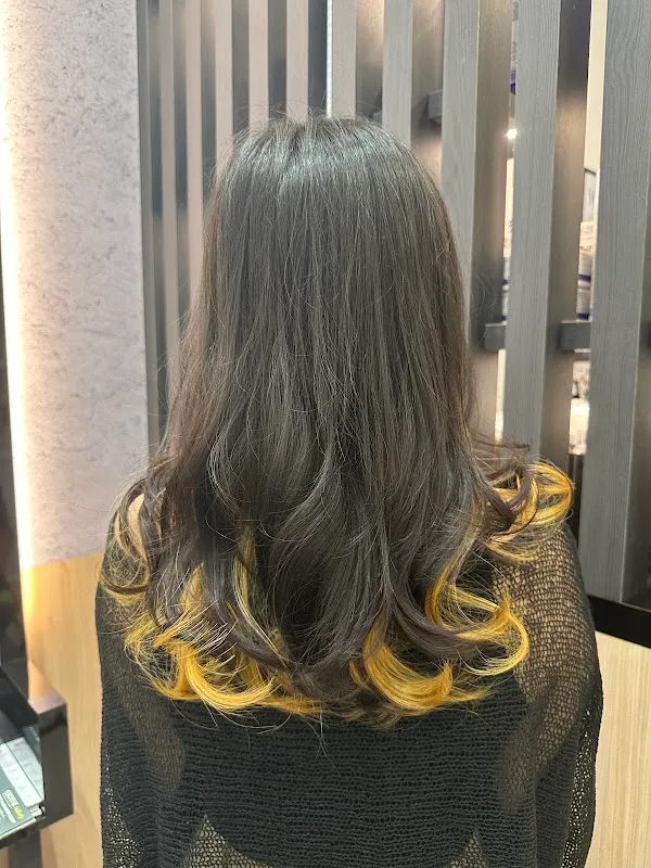 Myeongdong Hair Studio MBLM