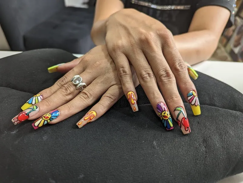 Primp & Tease Salon