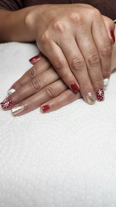Primp & Tease Salon