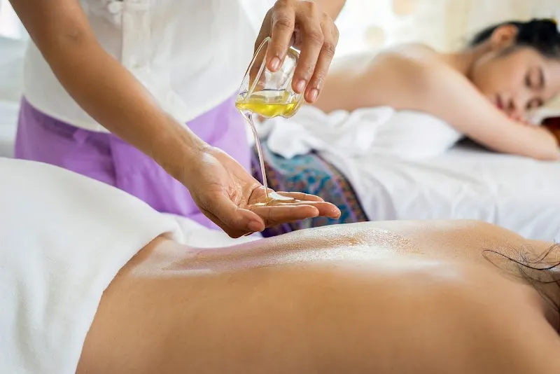 Kamni-Daynight Outcall Massage Spa.