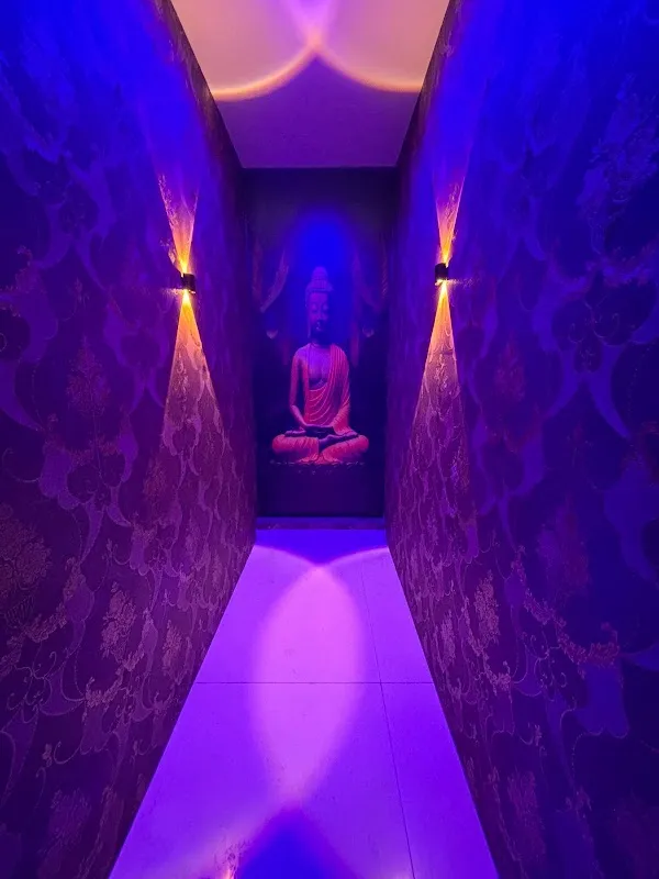 Kamni-Daynight Outcall Massage Spa.