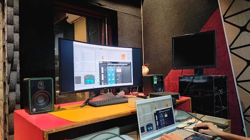 Guruvandan Music Studio