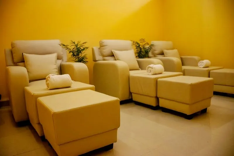 Elanza de Look - Dabolim (Unisex Salon & Spa)