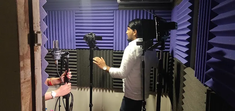 Voices Bazaar - Premium Audio Agency
