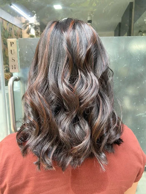 Ora salon