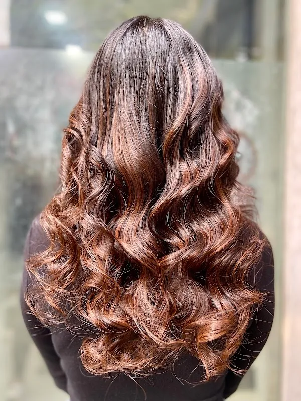 Ora salon