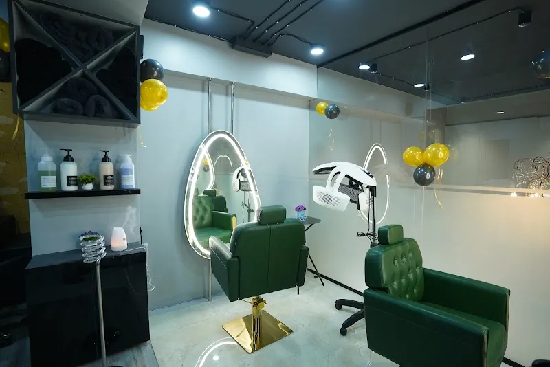 StyleMantra Unisex Salon