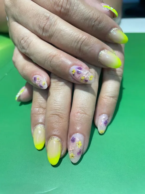 Kwairah Luxury Salon & Makeover Studio- Dahisar East