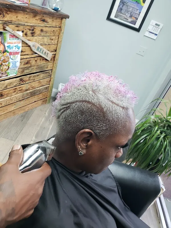 Island Trend Unisex Hair Design