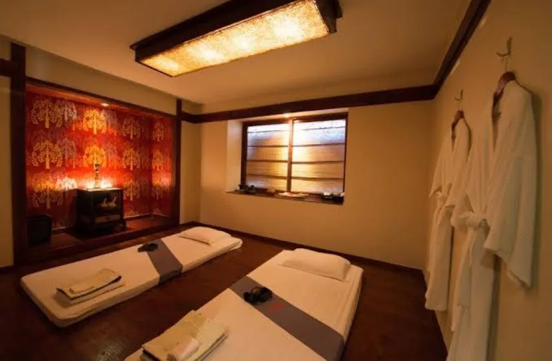 Glamour Spa Kolkata