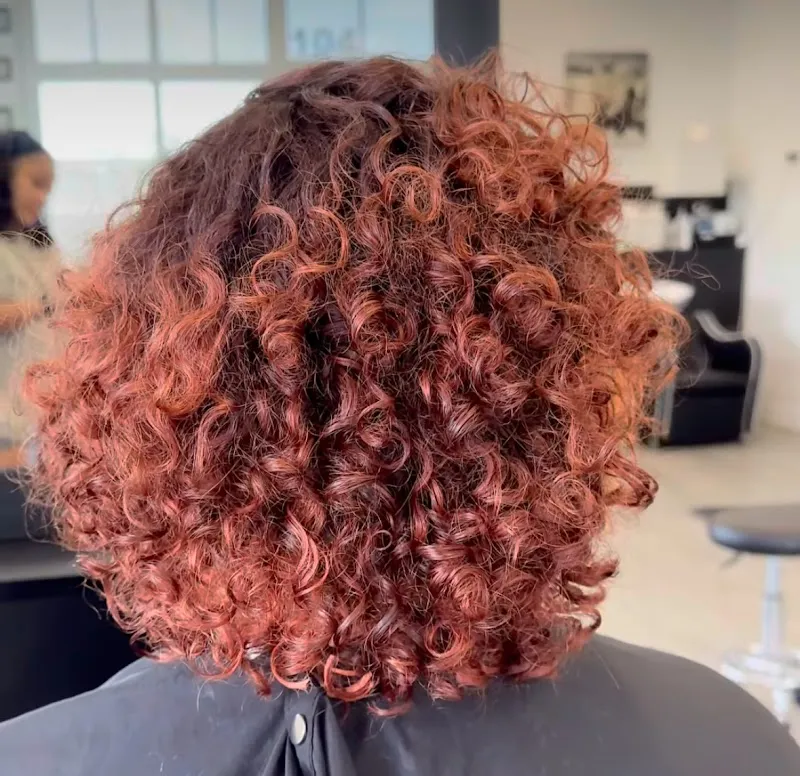 Knockout, a hair studio