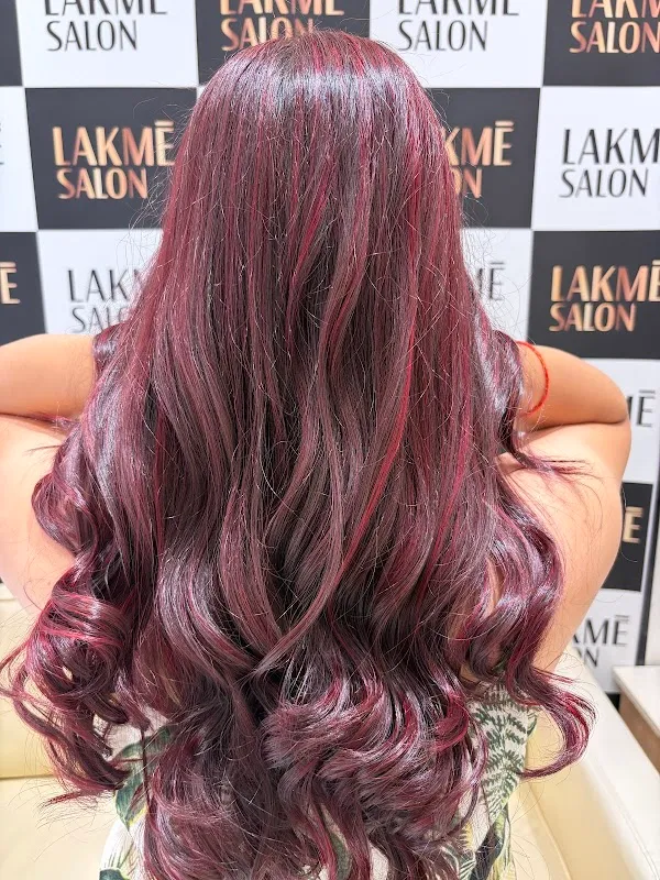 Lakme Salon For Him and Her in Galleria,Powai,Mumbai