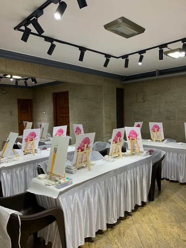 Paint Bar