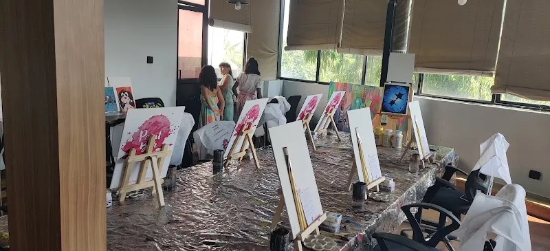 Paint Bar