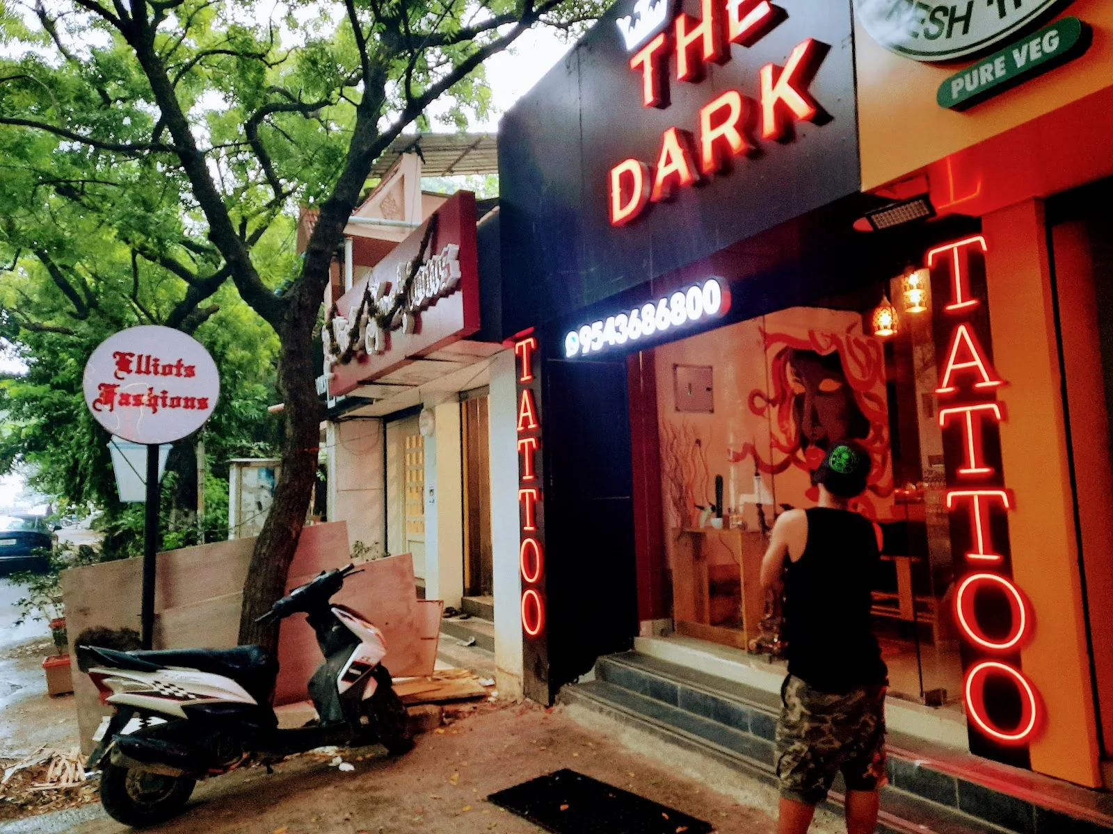 THE DARK TATTOO