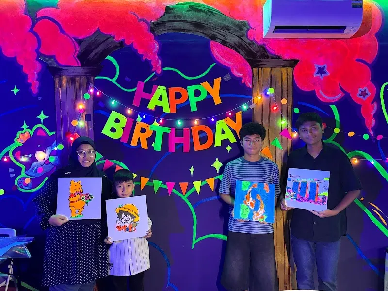 SCURO (Serangoon) - Neon Birthday Party & Team Bonding Singapore