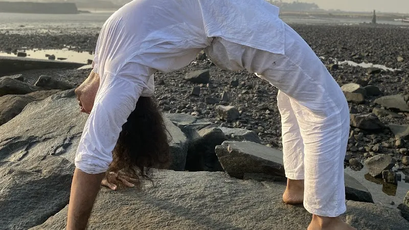 Nirvanam Yoga - Personal Yoga trainer in Mumbai l Yoga classes at Home l Prenatal Yoga l Personal Yoga Classes
