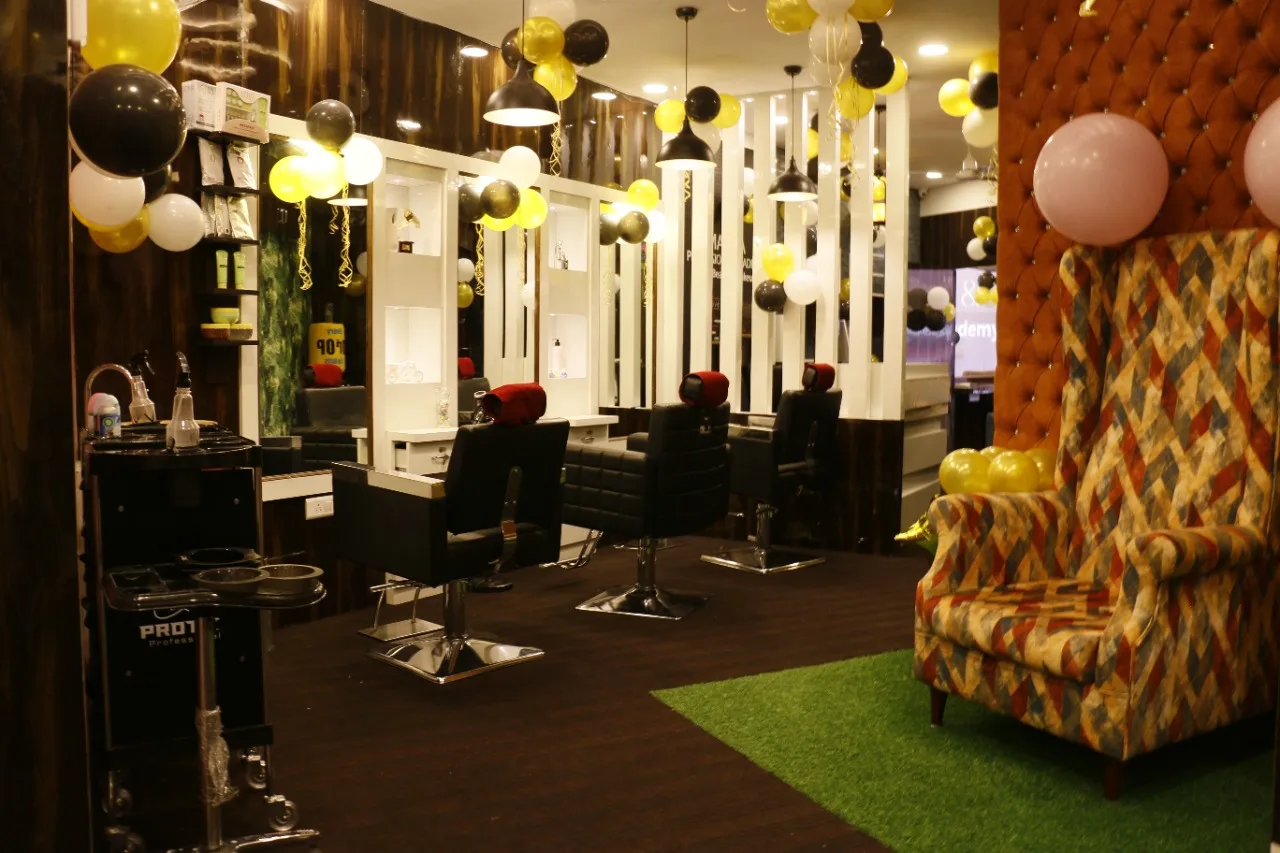 Manha Beauty Salon & Academy