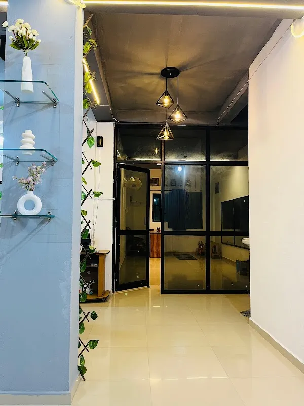 RISING FAME STUDIO