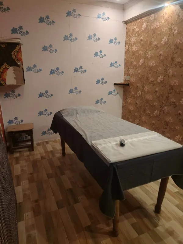 The Golden Night Thai spa