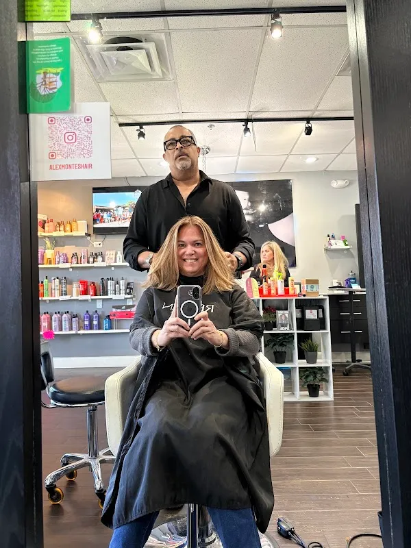 Mane Changes Salon