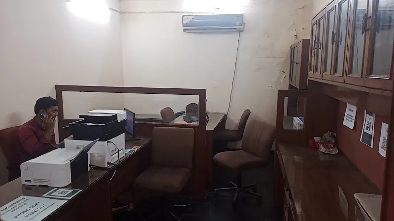 Visa Photo Studio