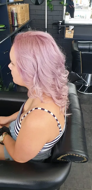 Mane Hair Studio